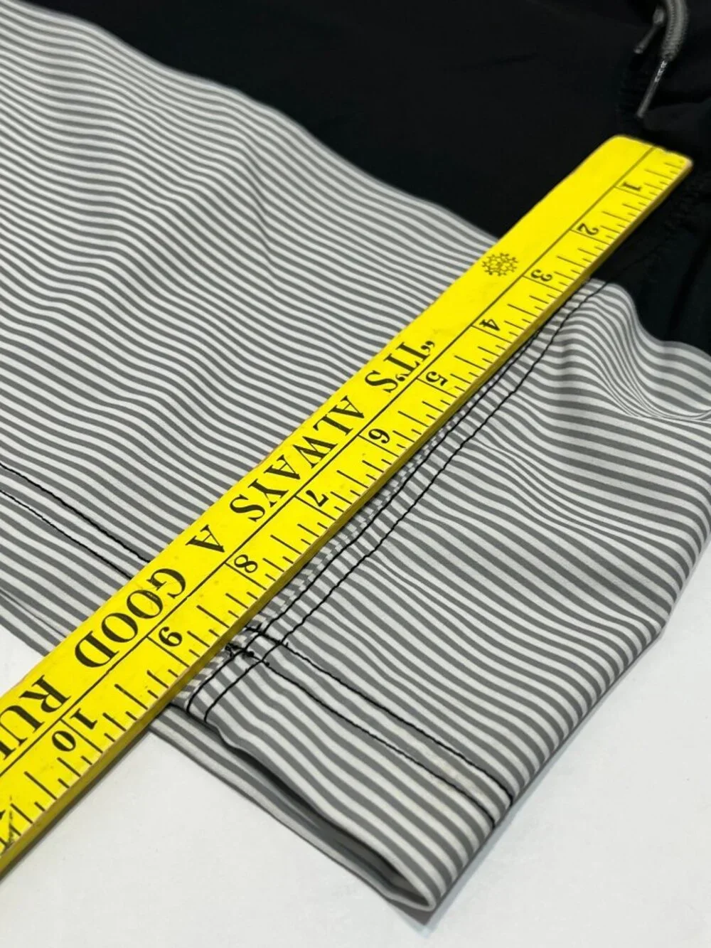 George Men Board Shorts Swim Trunks Lined Gray Black Striped Size M 32-34 Pocket